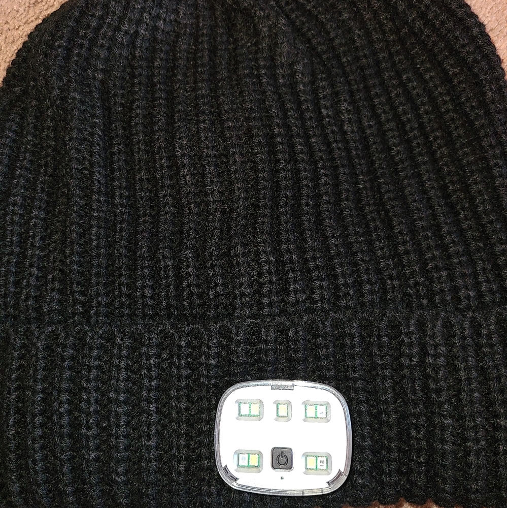 NWOT unbranded Black LED headlamp OS beanie